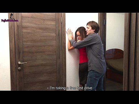 ❤️ Bidh Sexy Realtor gu ciallach a’ lasadh a pugan is a’ fucks fhad ‘s a tha i a’ reic an àros aice - Krempai ❤❌  Porn anal  leinn  ❌❤